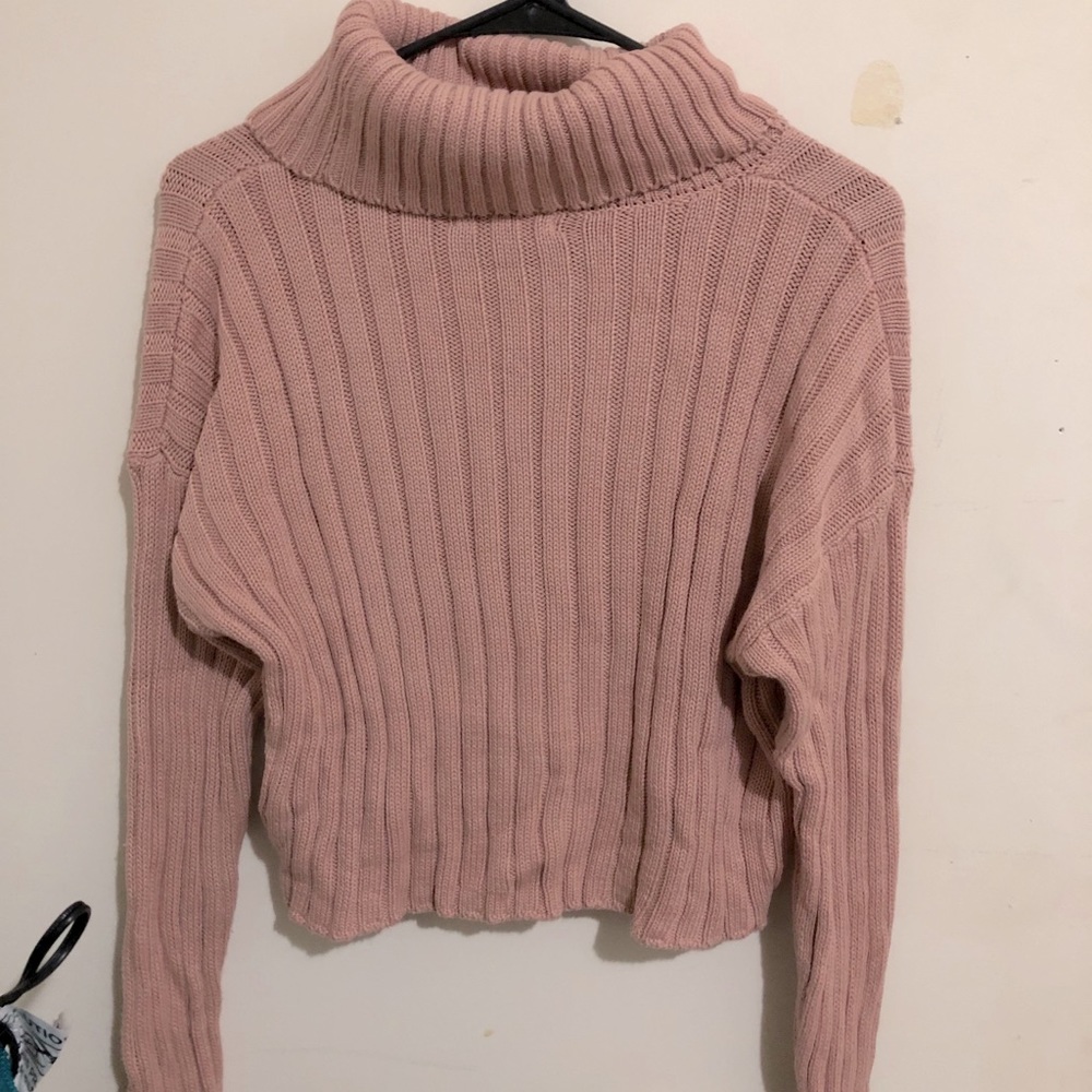 Forever 21 Medium long sleeve turtleneck sweater
